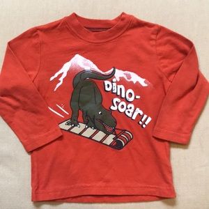 Adorable Dinosaur top!!🦕🦖